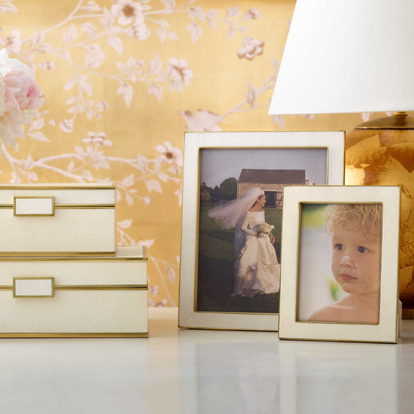 Load image into Gallery viewer, AERIN Classic Shagreen 4x6 Frame - Cream
