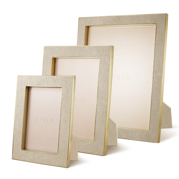 Load image into Gallery viewer, AERIN Classic Shagreen 8x10 Frame - Wheat
