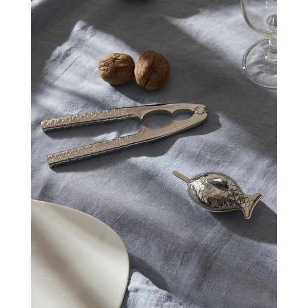 Load image into Gallery viewer, Alessi Colombina Fish Shellfish Cracker
