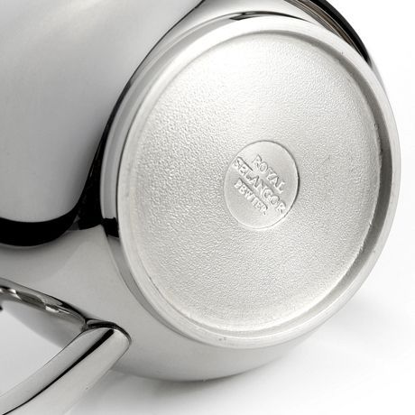 Load image into Gallery viewer, Royal Selangor Child's Mug
