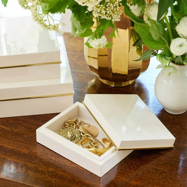 Load image into Gallery viewer, AERIN Piero Small Lacquer Box, Cream
