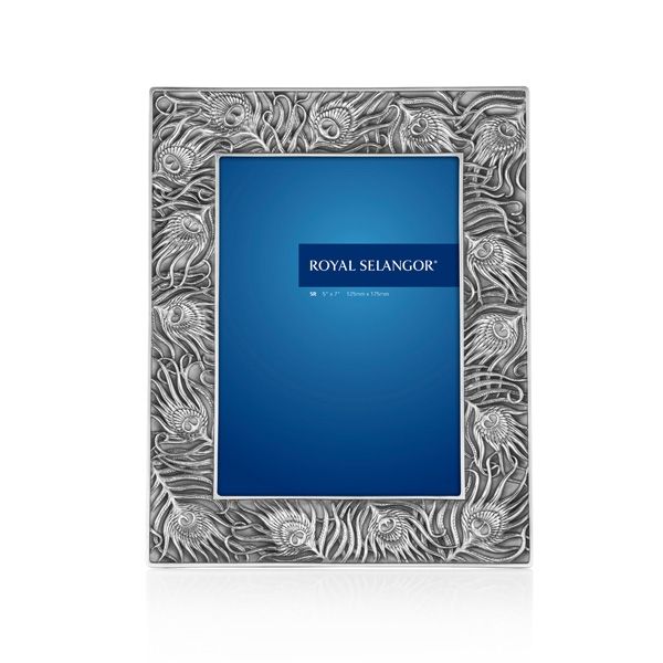 Load image into Gallery viewer, Royal Selangor Splendour Photoframe 5R
