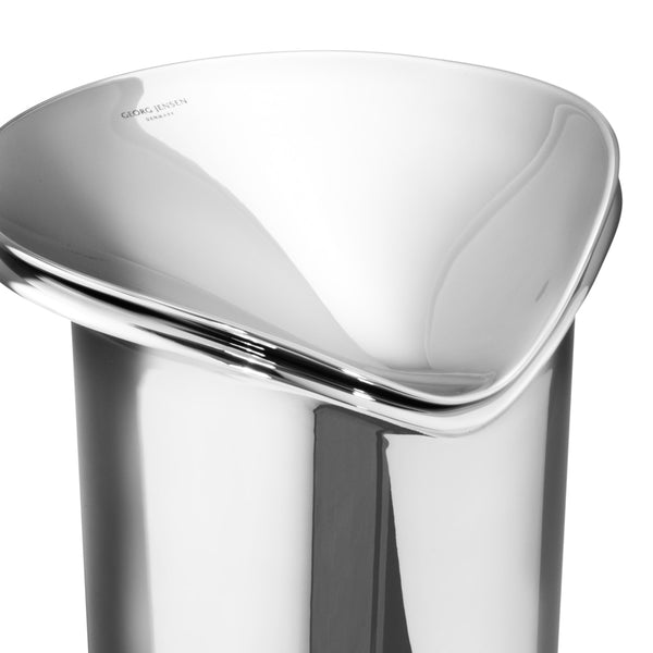 Load image into Gallery viewer, Georg Jensen Wine &amp; Bar Ice Bucket with Tongs
