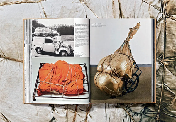 Load image into Gallery viewer, Christo and Jeanne-Claude. Updated Edition - Taschen Books
