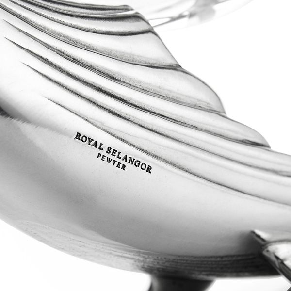 Load image into Gallery viewer, Royal Selangor Whale Decanter
