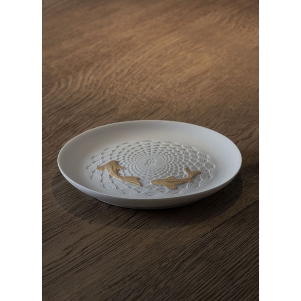 Load image into Gallery viewer, Lladro Koi Plate - Golden Luster
