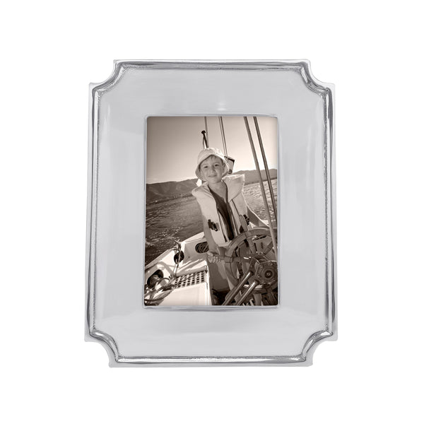 Load image into Gallery viewer, Mariposa Linzee 5x7 Frame
