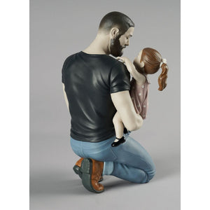 Lladro In Daddy's Arms Figurine