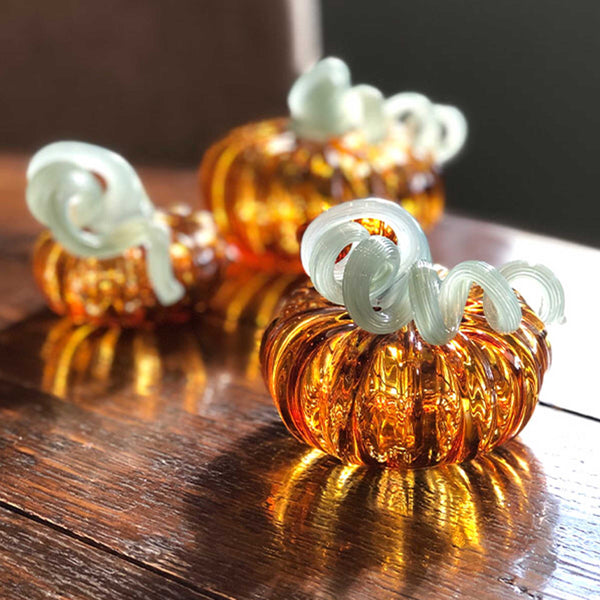 Load image into Gallery viewer, Mariposa Amber Glass Small Pumpkin
