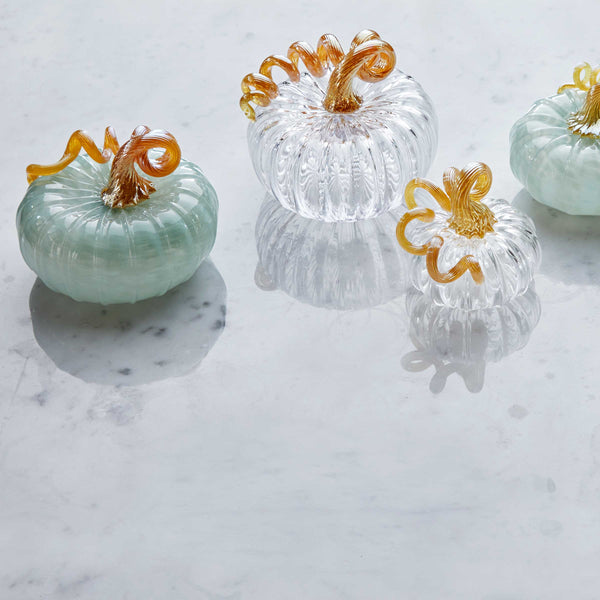 Load image into Gallery viewer, Mariposa Clear Glass Small Pumpkin
