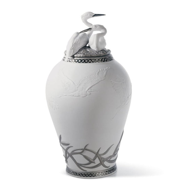 Load image into Gallery viewer, Lladro Herons Realm Covered Vase Figurine - Silver Lustre
