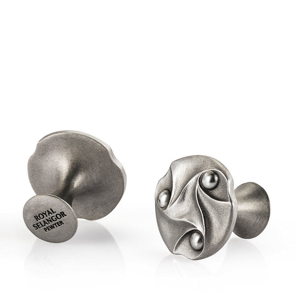 Load image into Gallery viewer, Royal Selangor Bud &amp; Crescent Cufflinks
