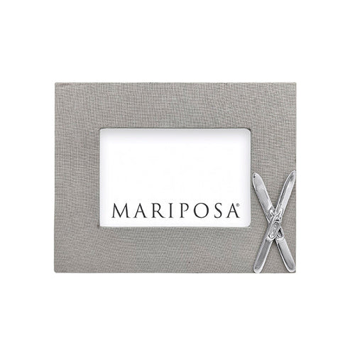 Mariposa Gray Linen with Crossed Skis 4x6 Frame
