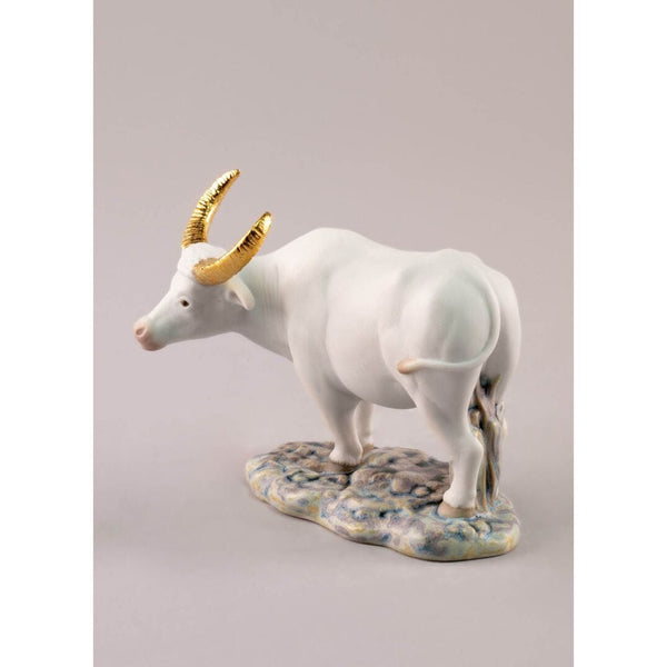 Load image into Gallery viewer, Lladro The Ox Mini Figurine
