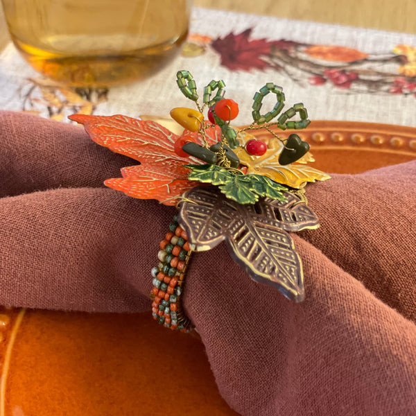Load image into Gallery viewer, Bodrum Linens Autumn Leaves - Napkin Rings - Set of 4
