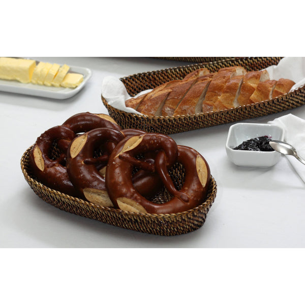 Load image into Gallery viewer, Calaisio Oval Baguette Basket - Medium
