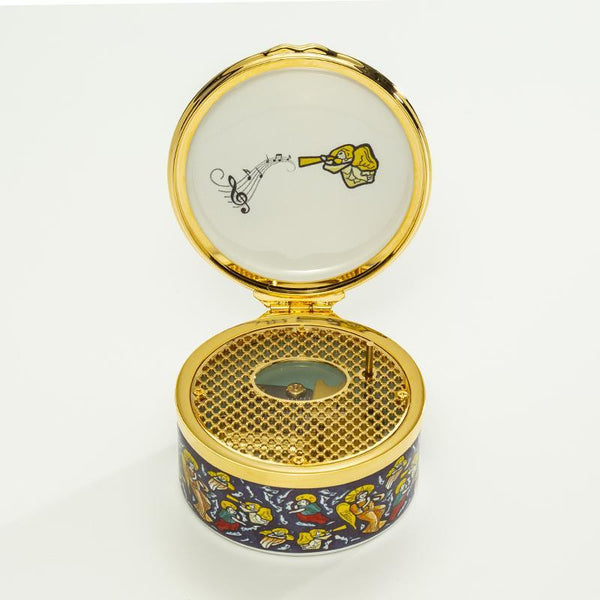 Load image into Gallery viewer, Halcyon Days &quot;Hark! The Herald Angels Sing&quot; Musical Box
