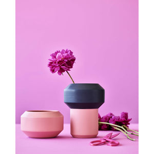 Lucie Kaas Fumario - Small Vase, Pink/Dark Grey