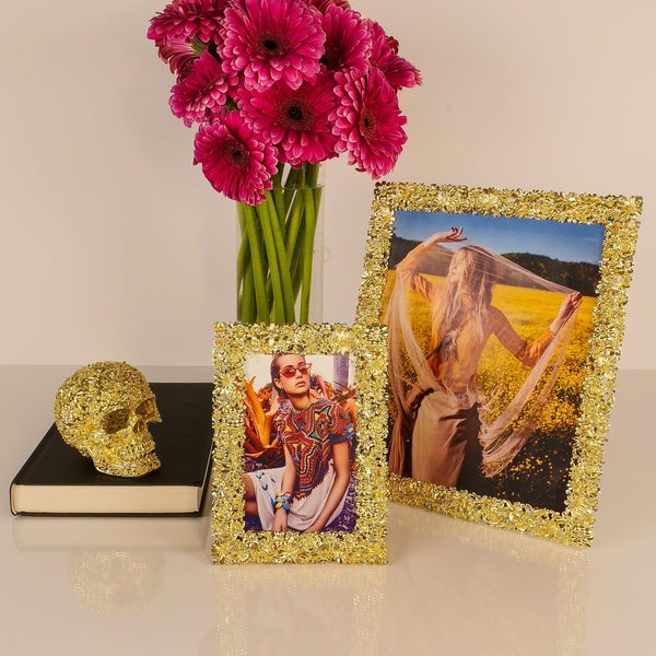 Load image into Gallery viewer, Olivia Riegel Gold Everleigh 5&quot; x 7&quot; Frame
