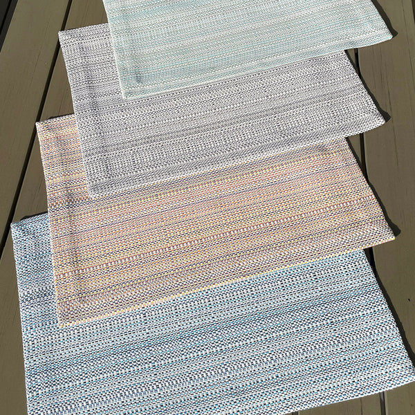 Load image into Gallery viewer, Bodrum Linens Grid Outdoor - Easy Care Placemats - Set of 4

