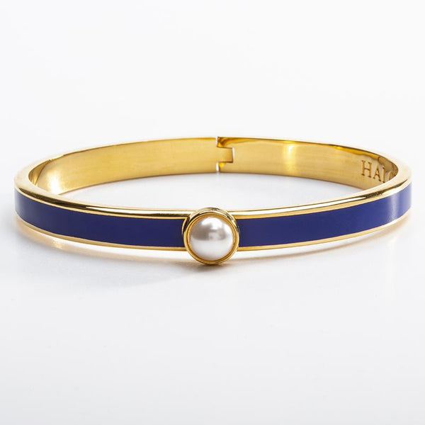 Load image into Gallery viewer, Halcyon Days &quot;Skinny Cabochon Pearl Deep Cobalt &amp; Gold&quot; Bangle
