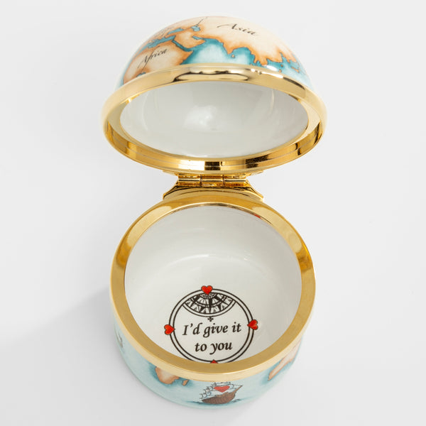Load image into Gallery viewer, Halcyon Days If I had the world - Enamel Box
