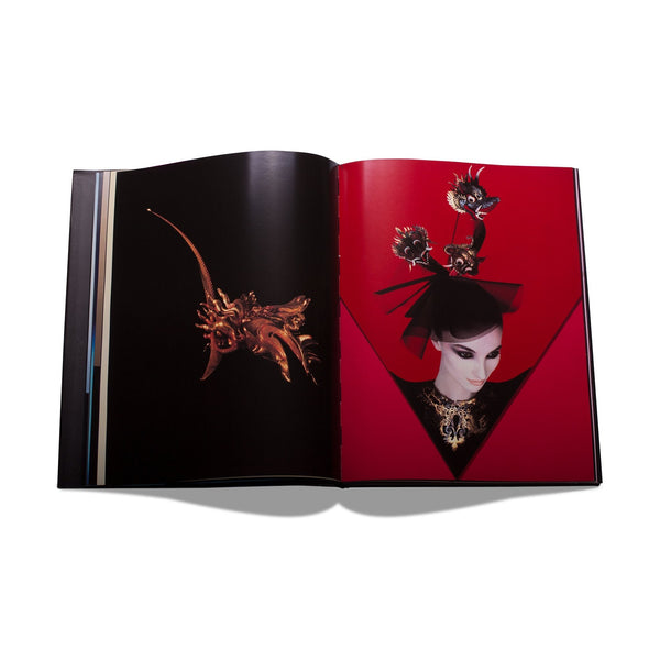 Load image into Gallery viewer, L&#39;esprit Serge Lutens [French] - Assouline Books
