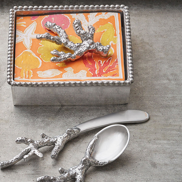 Load image into Gallery viewer, Mariposa Coral Beaded Napkin Box
