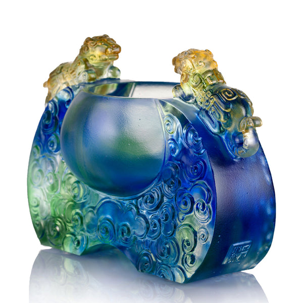 Load image into Gallery viewer, Liuli Crystal Vessel, Chinese Ding, A Majestic Duo
