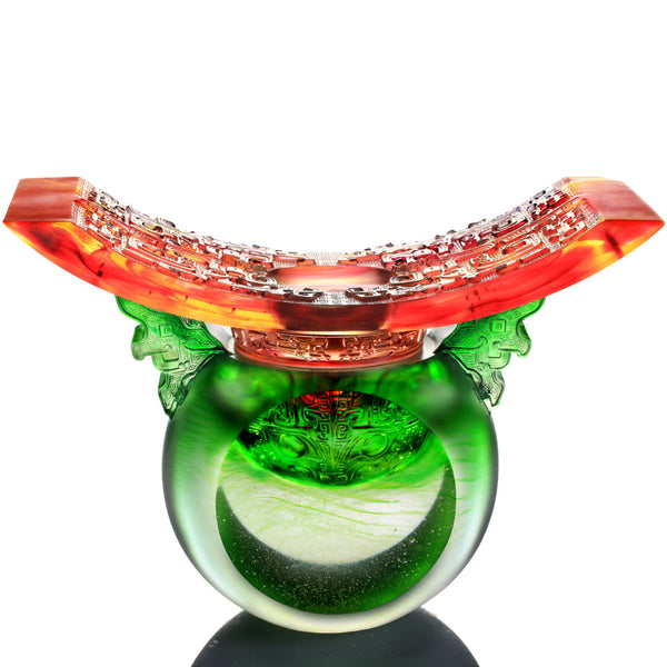 Load image into Gallery viewer, Liuli LIULI Crystal Art Ding Vessel | Ding of Mutual Respect
