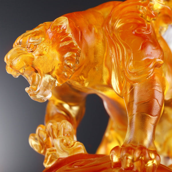Load image into Gallery viewer, Liuli LIULI Crystal Art, Mythical Creature, Divine Tiger - Might
