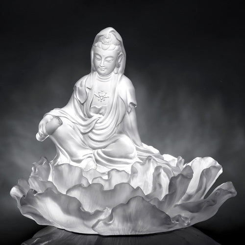 Liuli Crystal Buddha, Guanyin, Mortal Smile-A Smile For Serenity