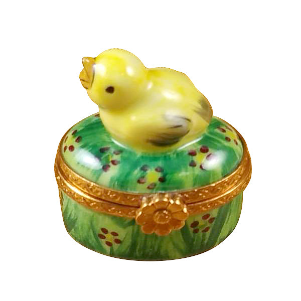 Load image into Gallery viewer, Rochard &quot;Small Chick on Green Base&quot; Limoges Box
