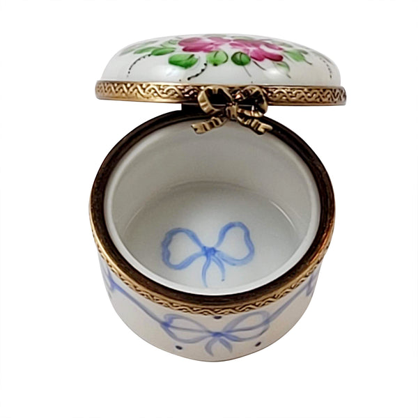 Load image into Gallery viewer, Rochard &quot;Blue First Tooth&quot; Limoges Box
