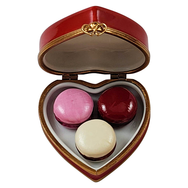 Load image into Gallery viewer, Heart -Macarons d&#39;Amour Limoges Box
