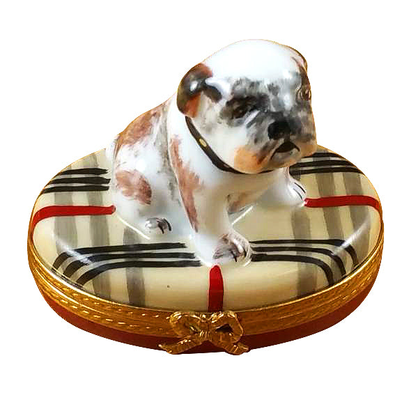Load image into Gallery viewer, Rochard &quot;Bulldog on Plaid Rug&quot; Limoges Box
