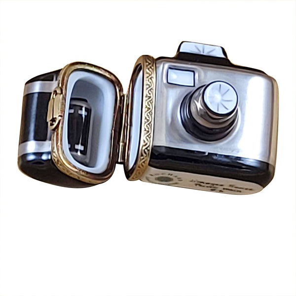 Load image into Gallery viewer, Rochard &quot;Camera with Removable Film&quot; Limoges Box
