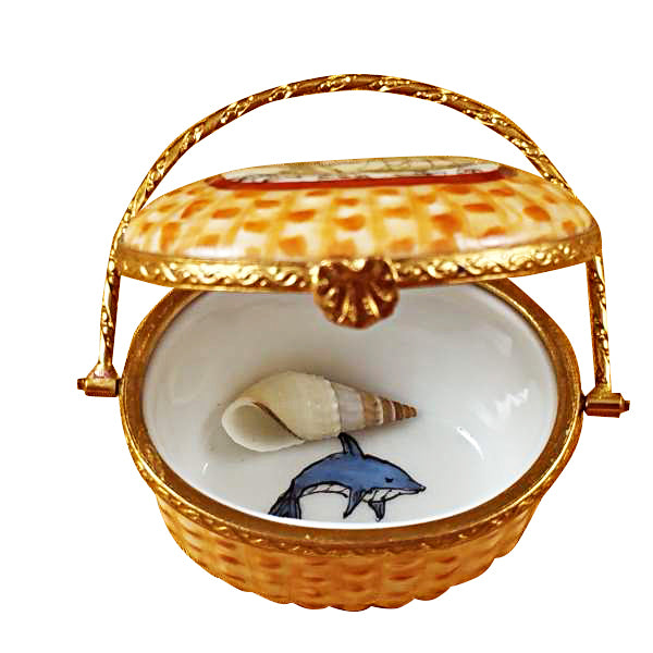 Load image into Gallery viewer, Rochard &quot;Nantucket Basket with Lighthouse&quot; Limoges Box
