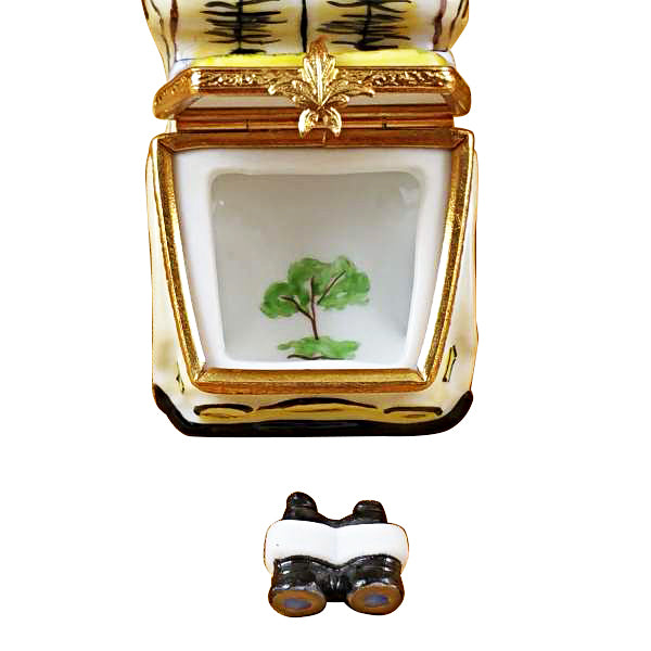 Load image into Gallery viewer, Rochard "Africa Safari Vehicle with Binoculars" Limoges Box
