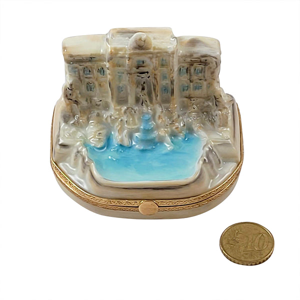 Load image into Gallery viewer, Rochard &quot;Trevi Fountain - Rome, Italy&quot; Limoges Box

