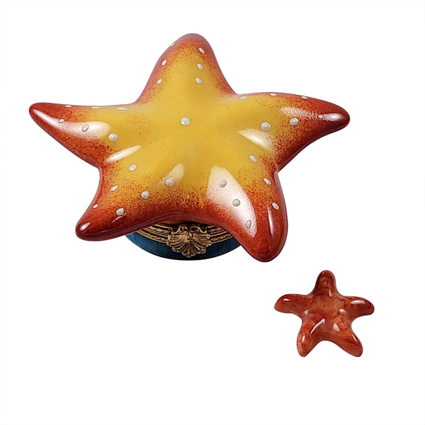 Load image into Gallery viewer, Rochard &quot;Starfish with Small Starfish&quot; Limoges Box
