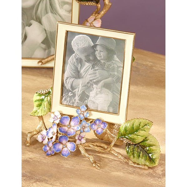 Load image into Gallery viewer, Jay Strongwater Colbie Hydrangea 3&quot; x 4&quot; Frame - Blue
