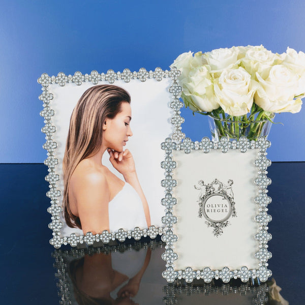 Load image into Gallery viewer, Olivia Riegel Silver Pavé Clover 8&quot; x 10&quot; Frame
