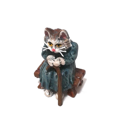 Cat Grandma On Bench / Stick Vienna Bronze Figurine