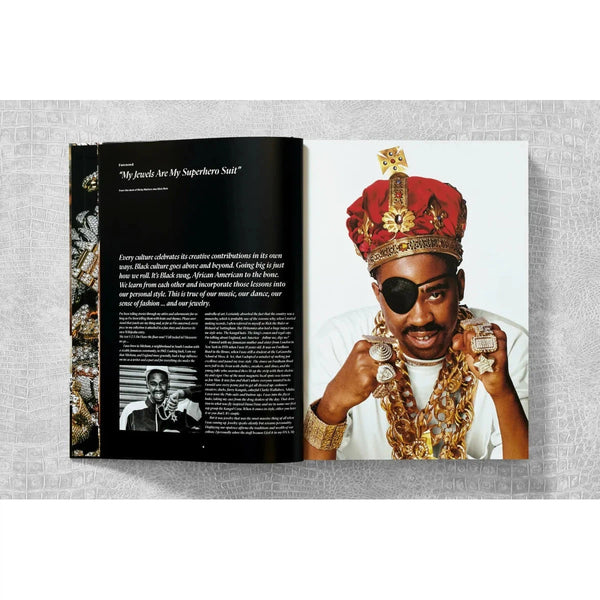 Load image into Gallery viewer, Ice Cold. A Hip-Hop Jewelry History - Taschen Books
