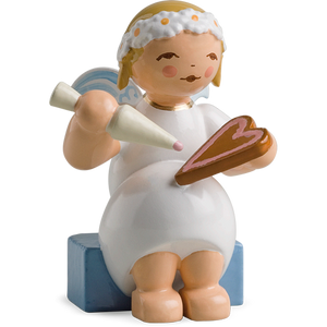 Wendt & Kuhn Marguerite Angel, Sitting, with Icing Cone and Heart Figurine