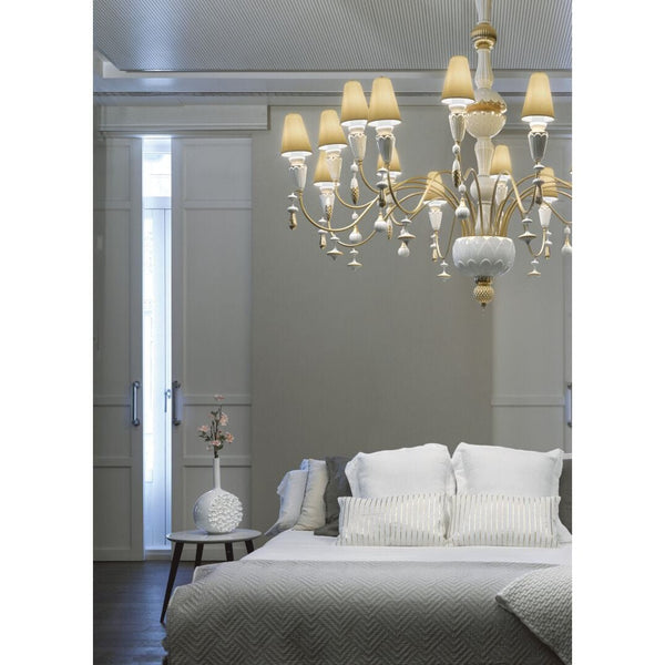 Load image into Gallery viewer, Lladro Canvas Vase Flowers Tapestry Vase
