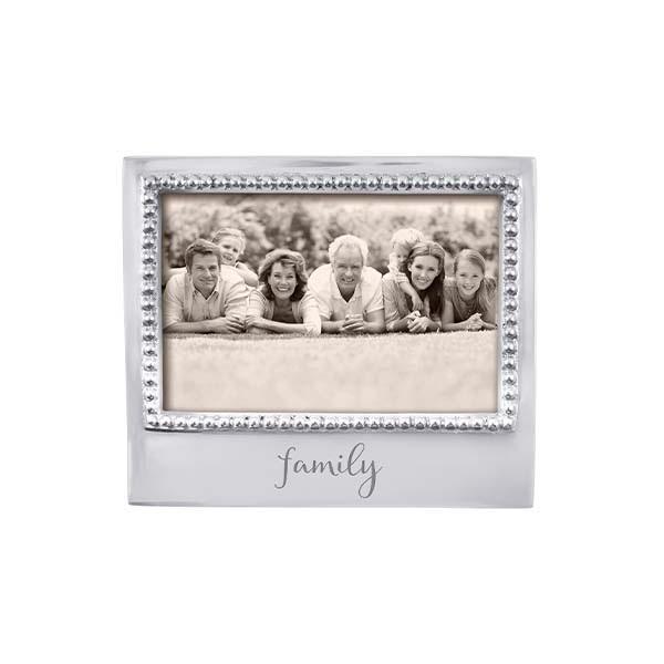 Load image into Gallery viewer, Mariposa FAMILY Beaded 4x6 Frame
