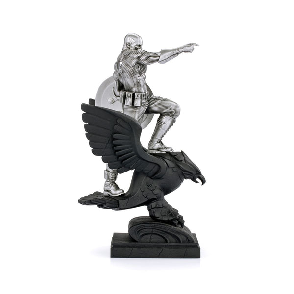 Load image into Gallery viewer, Royal Selangor Limited Edition Captain America Resolute Figurine
