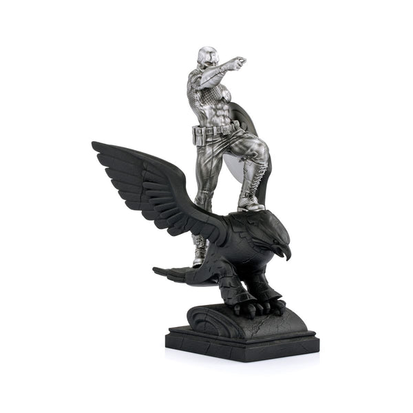 Load image into Gallery viewer, Royal Selangor Limited Edition Captain America Resolute Figurine
